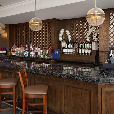 גרייט נק The Andrew Hotel מראה חיצוני תמונה