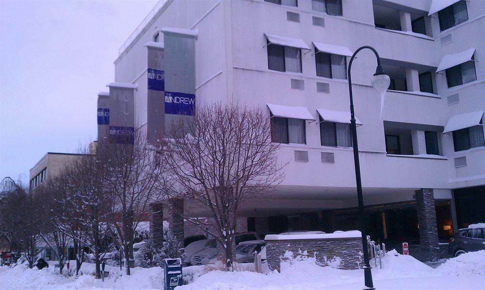 גרייט נק The Andrew Hotel מראה חיצוני תמונה