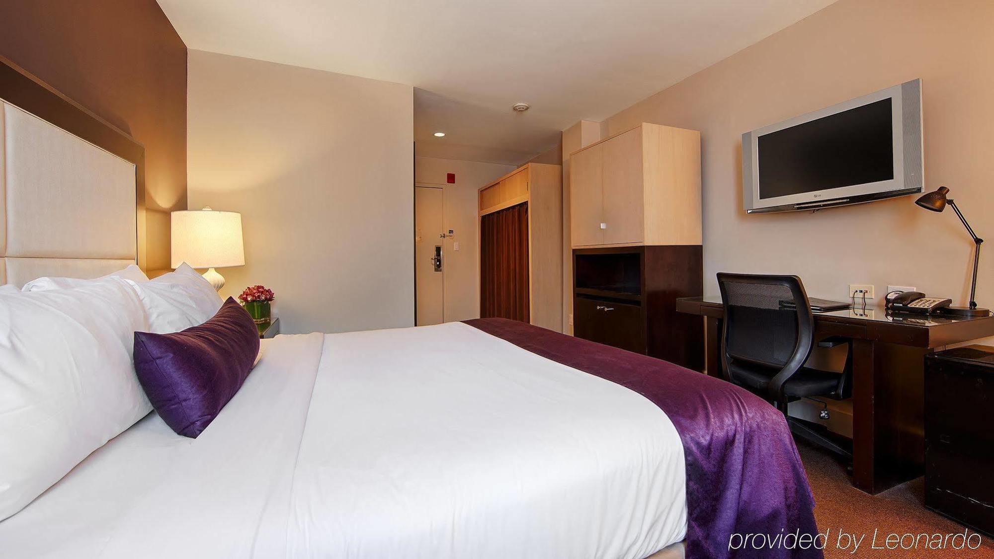 גרייט נק The Andrew Hotel מראה חיצוני תמונה