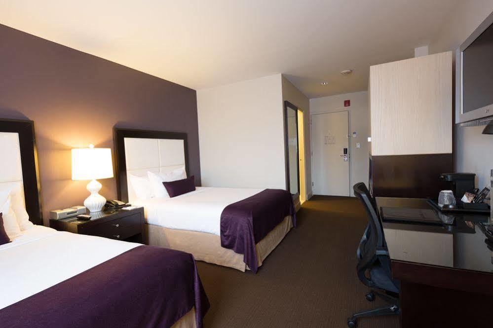 גרייט נק The Andrew Hotel מראה חיצוני תמונה