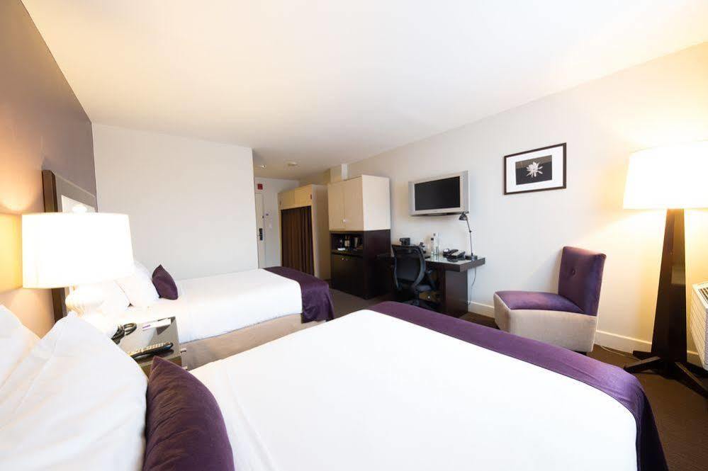 גרייט נק The Andrew Hotel מראה חיצוני תמונה
