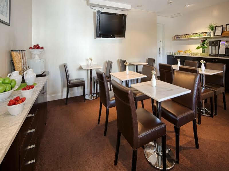 גרייט נק The Andrew Hotel מראה חיצוני תמונה